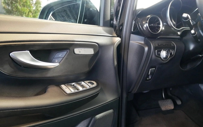 Mercedes-Benz Klasa V cena 169900 przebieg: 52800, rok produkcji 2019 z Wschowa małe 254